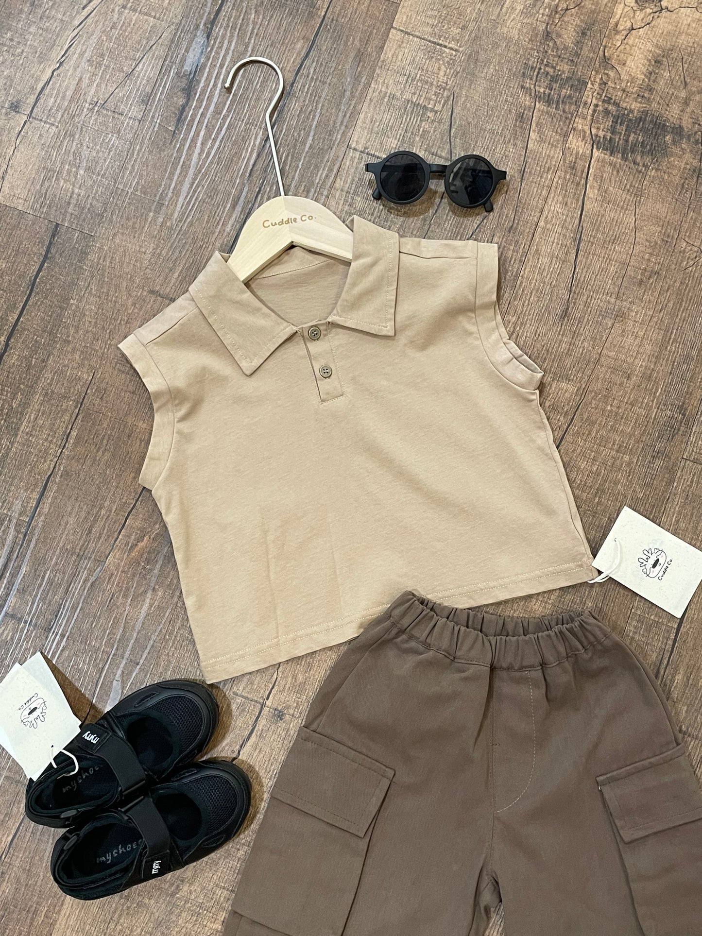 Sleeveless top