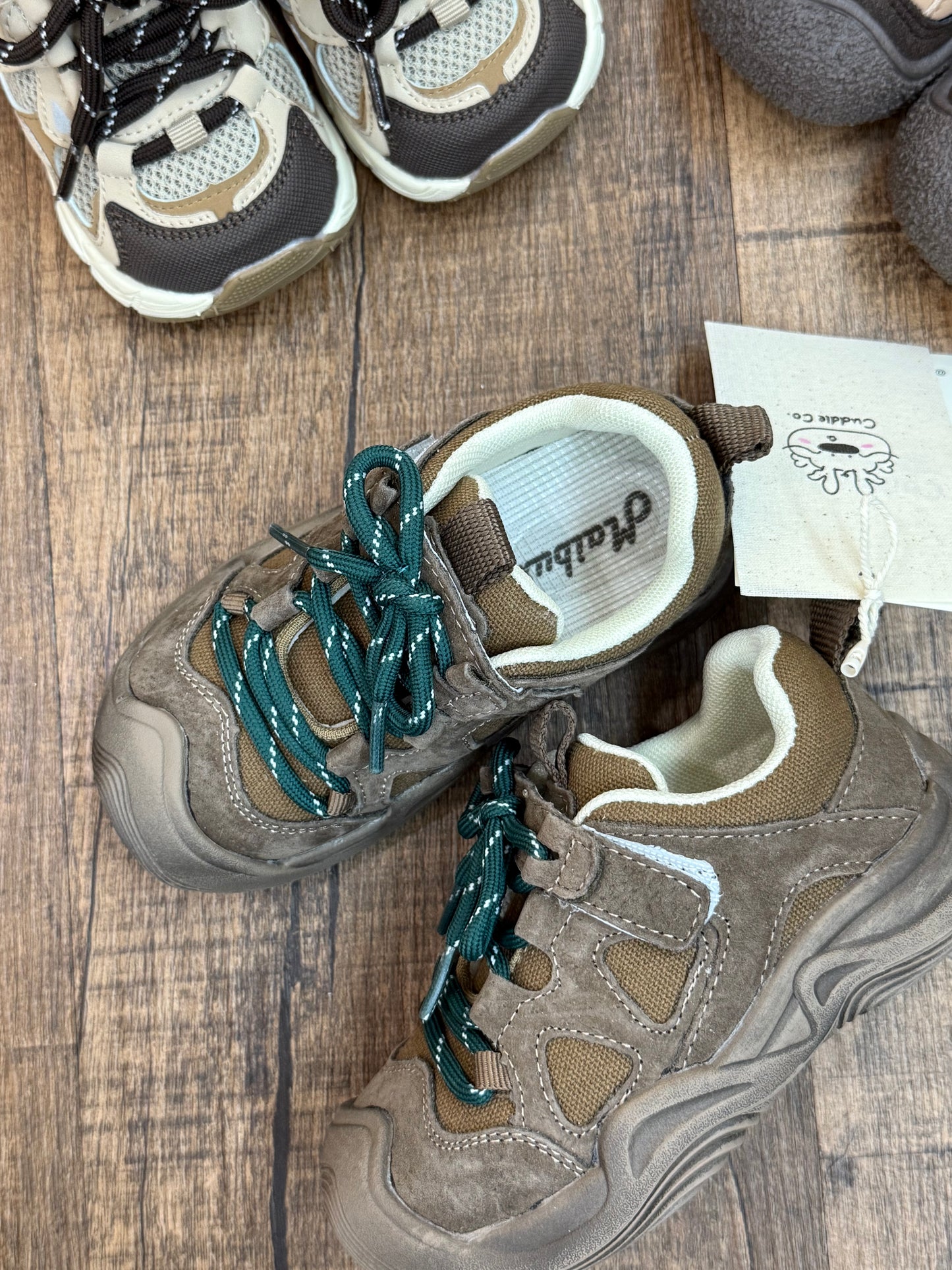 Sportshoes