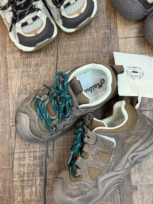 Sportshoes