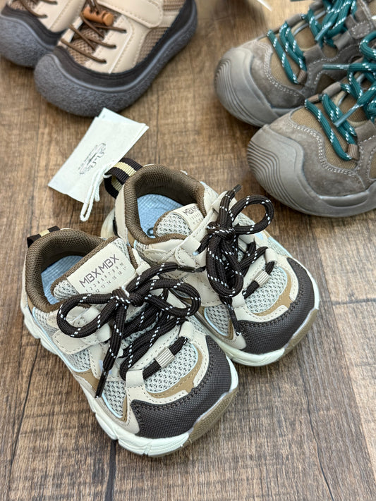 Sportshoes